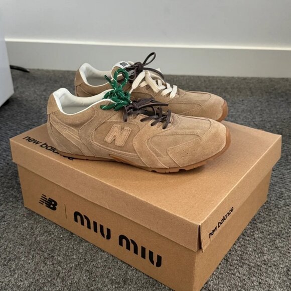 Miumiu x New Balance 530 Classic Sneake - Picture 1 of 7